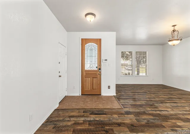 Photo 3 of Sale Pending at 7114 Avery Rd, Live Oak, TX 78233 | MLS# 1889238 | Listing updated on 2026-04-06