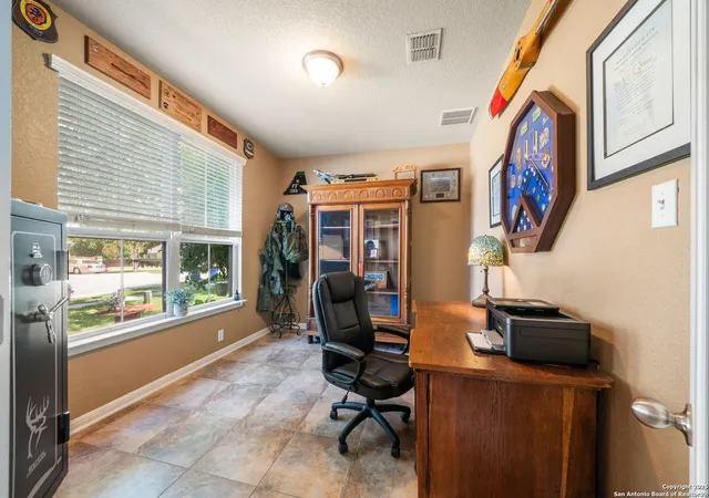 Photo 3 of Sale Pending at 709 Bobby Jones, Cibolo, TX 78108 | MLS# 1889241 | Listing updated on 2025-08-14