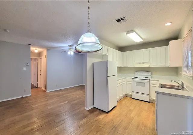 Photo 4 of House for sale at 7014-7016 Elmbank, San Antonio, TX 78244 | MLS# 1889251 | Listing updated on 2025-08-12