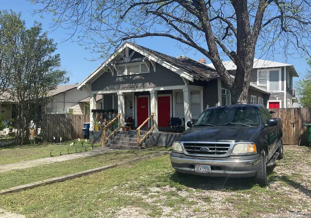 Photo 1 of Multi family home for sale at 519 Hammond, San Antonio, TX 78210 | MLS# 1889310 | Listing updated on 2026-01-17
