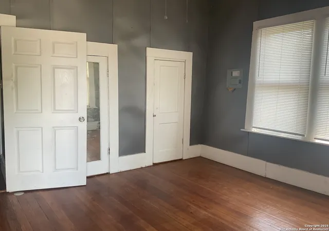 Photo 4 of House for sale at 519 Hammond, San Antonio, TX 78210 | MLS# 1889310 | Listing updated on 2026-01-17