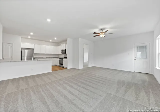 Photo 4 of Single family home for sale at 11828 Luckey Villa, San Antonio, TX 78252 | MLS# 1889347 | Listing updated on 2026-01-26