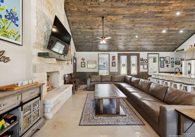 3rd image of 1723 Mountain Valley Dr, Concan, TX 78838 | MLS# 1889462