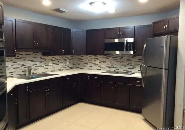 Photo 4 of Sale Pending at 7419 Micron, San Antonio, TX 78251 | MLS# 1889471 | Listing updated on 2025-11-22