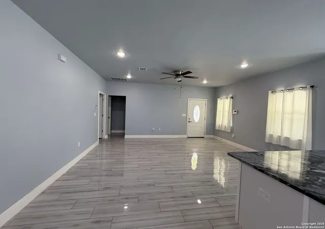 Photo 3 of Single family home for sale at 1140 Southline, Spring Branch, TX 78070 | MLS# 1889543 | Listing updated on 2025-08-13