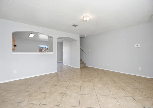 Photo 3 of Sale Pending at 5435 Kensington Run, San Antonio, TX 78228 | MLS# 1889560 | Listing updated on 2026-03-26