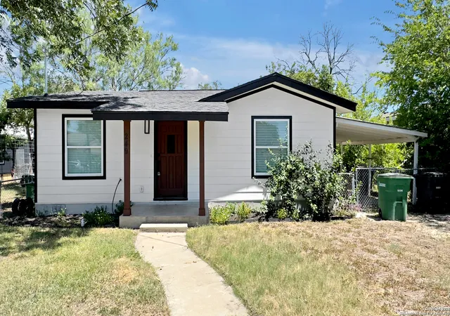 Photo 2 of Sale Pending at 249 Rosebud, San Antonio, TX 78221 | MLS# 1889563 | Listing updated on 2026-02-19