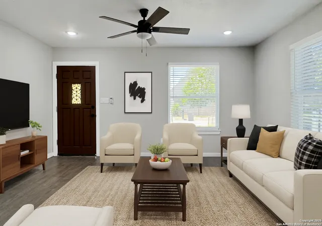 Photo 4 of Sale Pending at 249 Rosebud, San Antonio, TX 78221 | MLS# 1889563 | Listing updated on 2026-02-19