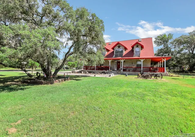 Photo 3 of Single family home for sale at 5215 Fm 1863, Bulverde, TX 78163 | MLS# 1889757 | Listing updated on 2026-01-31