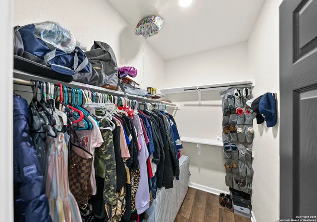 Photo 4 of Sale Pending at 338 Southwest 42nd, San Antonio, TX 78237 | MLS# 1889759 | Listing updated on 2026-03-05