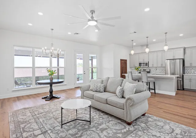 Photo 3 of Single family home for sale at 2005 Valencia Dr, Kerrville, TX 78028 | MLS# 1889880 | Listing updated on 2026-01-20