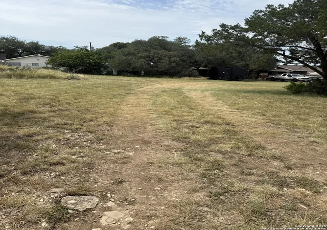 Photo 2 of Land for sale at 1831 Canyon Edge, Canyon Lake, TX 78133 | MLS# 1889909 | Listing updated on 2025-08-15