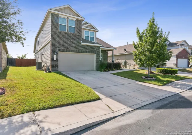 Photo 1 of Single family home for sale at 6930 Hibiscus, San Antonio, TX 78218 | MLS# 1889990 | Listing updated on 2025-09-23