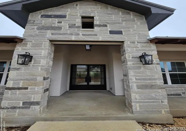 Photo 1 of Sale Pending at 1608 Vintage Way, New Braunfels, TX 78132 | MLS# 1889999 | Listing updated on 2025-12-02
