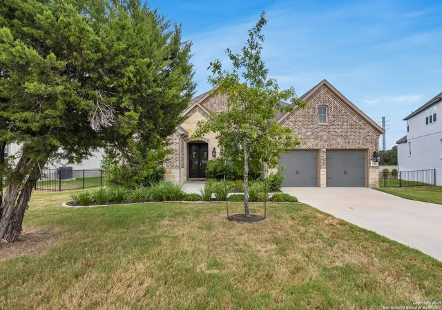 Photo 3 of Sale Pending at 2145 Glendon, San Antonio, TX 78260 | MLS# 1890010 | Listing updated on 2025-10-14