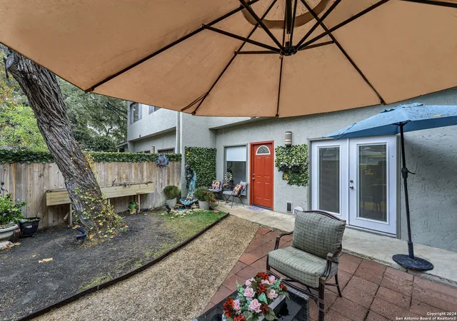 1st image of 3103 Eisenhauer Rd, San Antonio, TX 78209