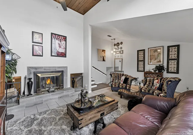 3rd image of 3103 Eisenhauer Rd, San Antonio, TX 78209