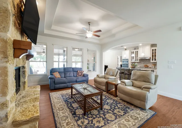Photo 4 of Single family home for sale at 271 Strasbourg, Castroville, TX 78009 | MLS# 1890045 | Listing updated on 2025-11-10