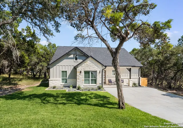 Photo 1 of Sale Pending at 218 S Scenic Loop, Canyon Lake, TX 78133 | MLS# 1890067 | Listing updated on 2025-09-23