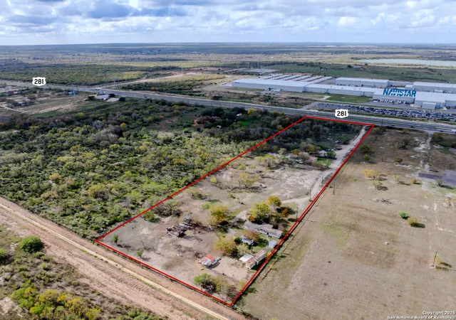 Photo 2 of Land for sale at 14988 S Us Hwy 281, San Antonio, TX 78221 | MLS# 1890115 | Listing updated on 2026-08-29