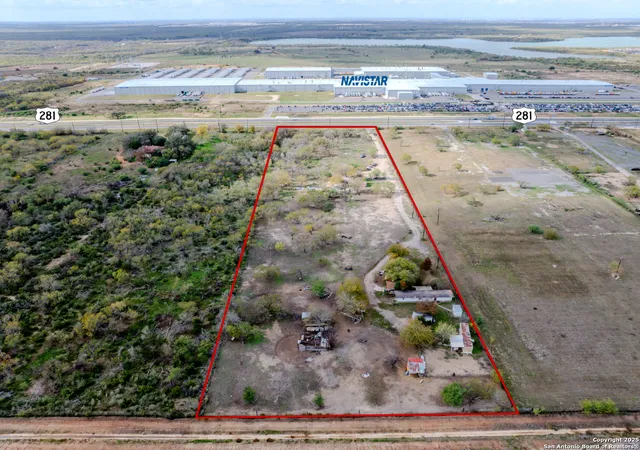 Photo 4 of Land for sale at 14988 S Us Hwy 281, San Antonio, TX 78221 | MLS# 1890115 | Listing updated on 2026-08-29