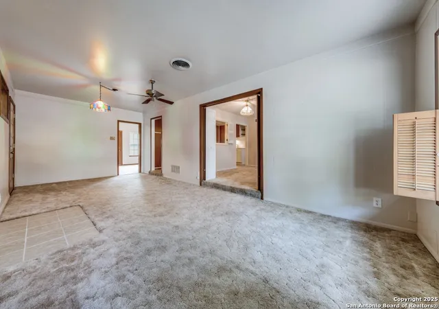 Photo 4 of Sale Pending at 106 Roundup, Castle Hills, TX 78213 | MLS# 1890166 | Listing updated on 2025-11-06
