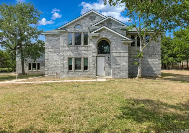 Photo 2 of Single family home for sale at 5155 Eagle Claw, Bulverde, TX 78163 | MLS# 1890279 | Listing updated on 2025-10-18