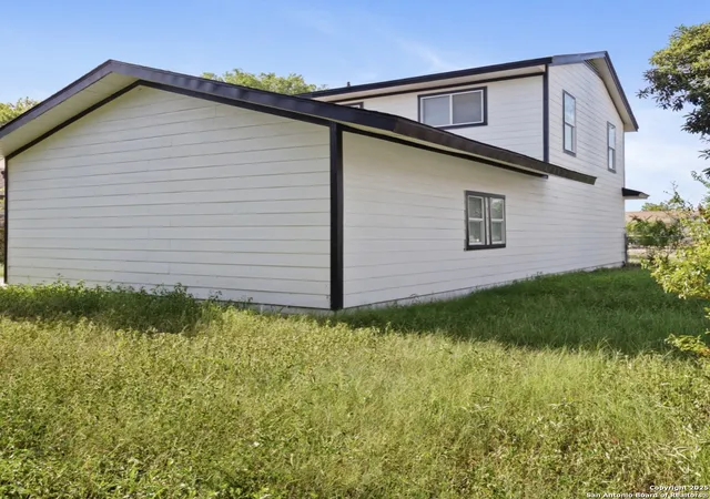 24th image of 7810 Hobble, San Antonio, TX 78227 | MLS# 1890313