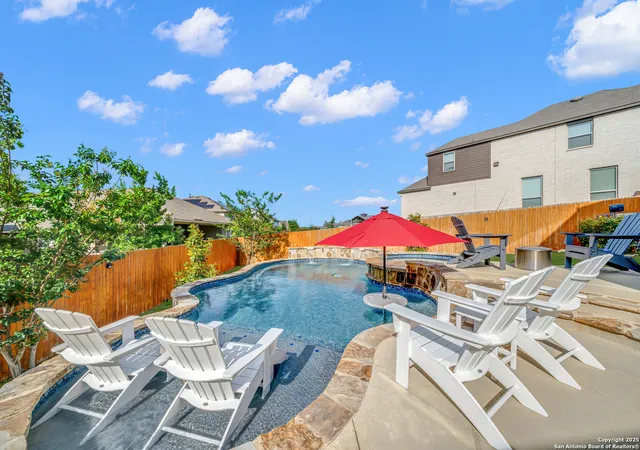 Photo 3 of Sale Pending at 11109 Molly Run, San Antonio, TX 78254 | MLS# 1890317 | Listing updated on 2025-10-06