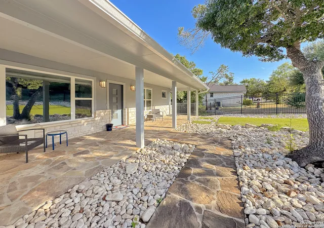 Photo 2 of Single family home for sale at 173 Riedel, Canyon Lake, TX 78133 | MLS# 1890332 | Listing updated on 2025-09-19