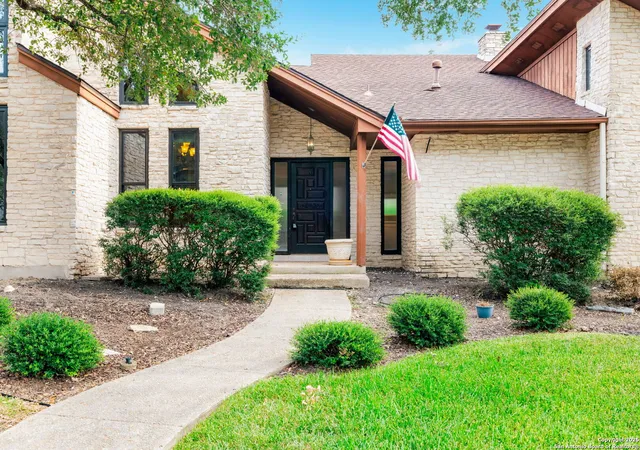 Photo 4 of Sale Pending at 6326 Mallard Point, Windcrest, TX 78239 | MLS# 1890349 | Listing updated on 2026-05-09