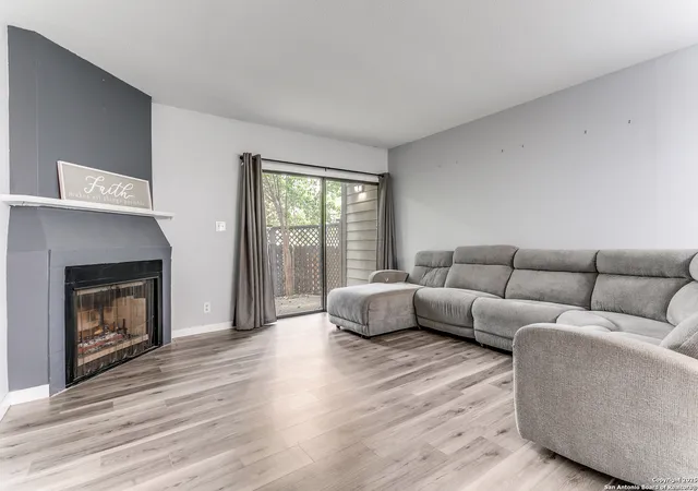 2nd image of 11815 Vance Jackson Rd #1606, San Antonio, TX 78230 | MLS# 1890359