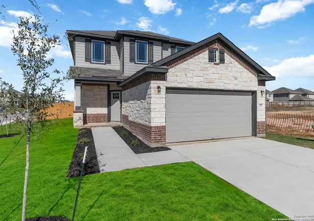 Photo 1 of Sale Pending at 2359 Pink Pearl Dr, San Antonio, TX 78224 | MLS# 1890368 | Listing updated on 2025-12-08