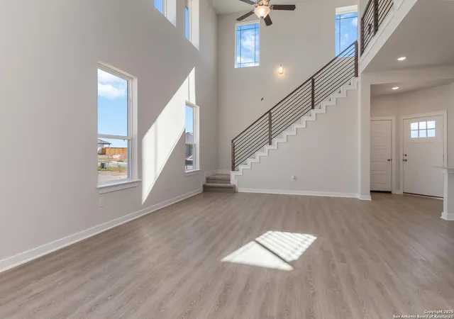 Photo 4 of Sale Pending at 2359 Pink Pearl Dr, San Antonio, TX 78224 | MLS# 1890368 | Listing updated on 2025-12-08