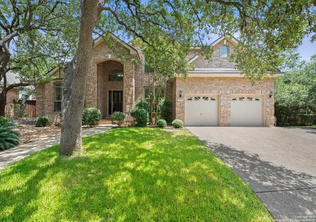 Photo 2 of Sale Pending at 17314 Fountain Blf, San Antonio, TX 78248 | MLS# 1890419 | Listing updated on 2025-11-16