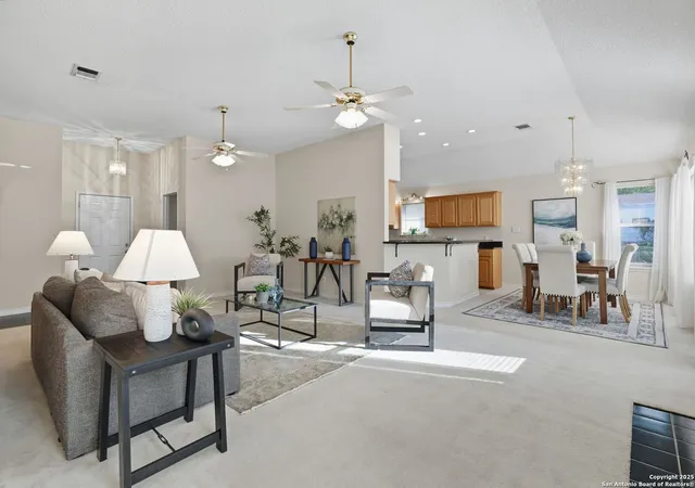 4th image of 127 Maple, Buda, TX 78610 | MLS# 1890479