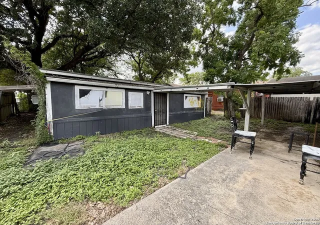 32nd image of 226 Burke, San Antonio, TX 78225 | MLS# 1890492