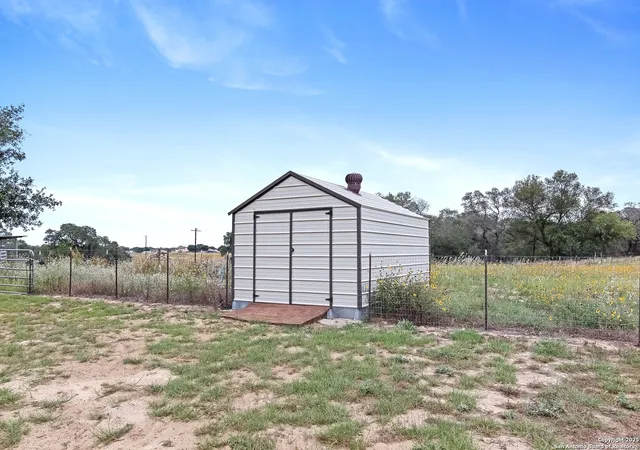 58th image of 109 Abrego Mount, Floresville, TX 78114 | MLS# 1890537