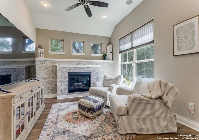 Photo 4 of Sale Pending at 28902 Gracies Sky, San Antonio, TX 78260 | MLS# 1890540 | Listing updated on 2025-10-20