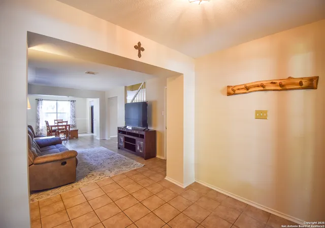 Homes for sale in Cibolo, TX | 222 Tapwood Ln, Cibolo, TX 78108 | MLS# 1890549