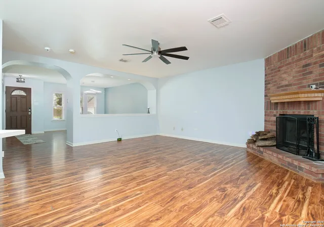 Photo 3 of Single family home for sale at 8426 Cross Spg, San Antonio, TX 78251 | MLS# 1890574 | Listing updated on 2025-09-29