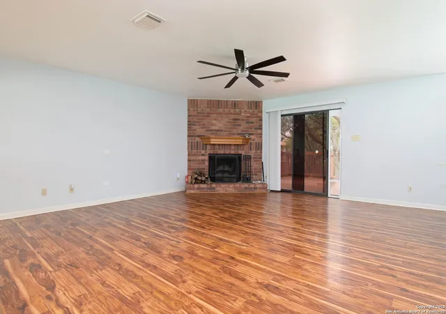 Photo 4 of Single family home for sale at 8426 Cross Spg, San Antonio, TX 78251 | MLS# 1890574 | Listing updated on 2025-09-29
