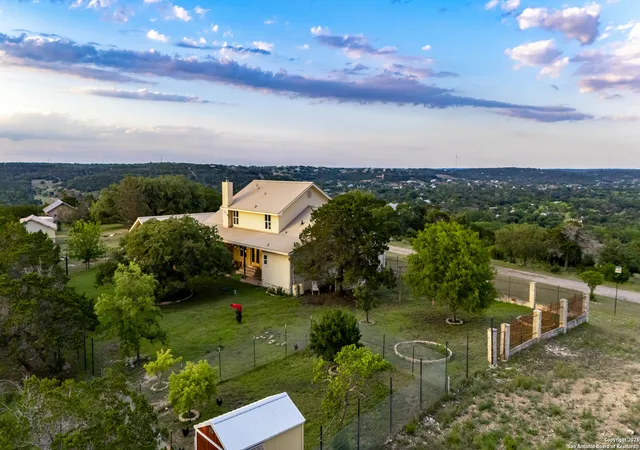 Photo 3 of Single family home for sale at 247 Huntleigh Rd, Ingram, TX 78025 | MLS# 1890576 | Listing updated on 2026-05-01