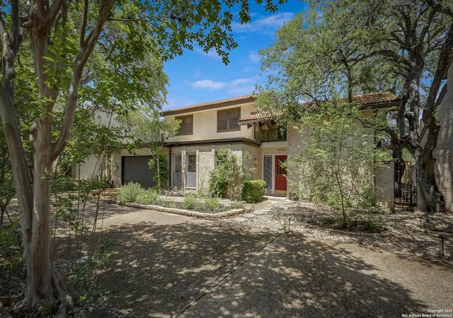 Photo 3 of Sale Pending at 11750 Mission Tr, San Antonio, TX 78230 | MLS# 1890602 | Listing updated on 2025-09-05
