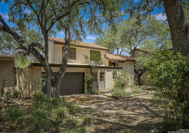 Photo 1 of Sale Pending at 11750 Mission Tr, San Antonio, TX 78230 | MLS# 1890602 | Listing updated on 2025-09-05
