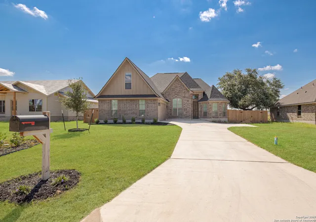 2nd image of 1204 Devine, Devine, TX 78016 | MLS# 1890604