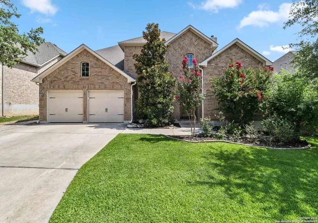 Photo 2 of Sale Pending at 8910 Azalea Pointe, San Antonio, TX 78255 | MLS# 1890637 | Listing updated on 2025-09-27