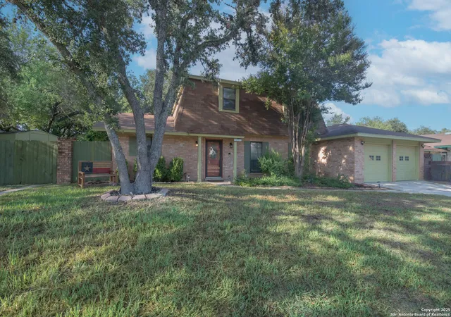 Photo 1 of Sale Pending at 7606 Lynn Anne St, San Antonio, TX 78240 | MLS# 1890643 | Listing updated on 2025-10-01