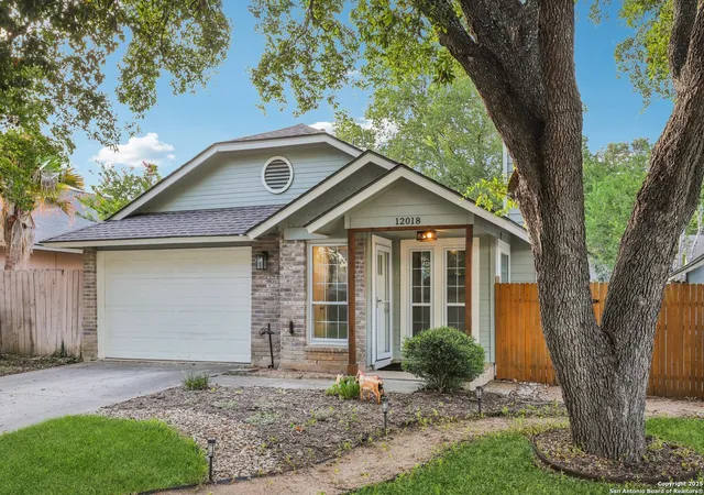 Photo 2 of Sale Pending at 12018 Stoney Dr, San Antonio, TX 78247 | MLS# 1890670 | Listing updated on 2025-12-10