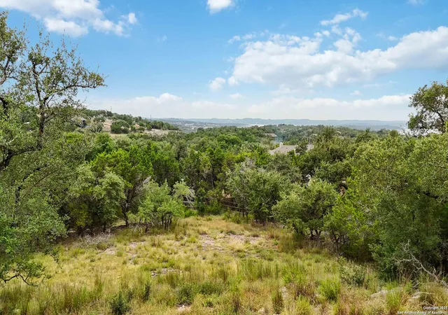 Homes for sale in Canyon Lake, TX | 162 Falcon, Canyon Lake, TX 78133 | MLS# 1890673